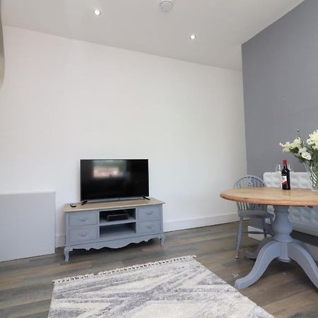 Hope House Apartments เชสเตอร์ ภายนอก รูปภาพ